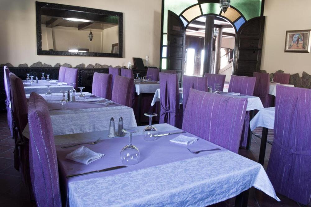 Hotel Click Excursions Tafraoute Taddart Esterno foto