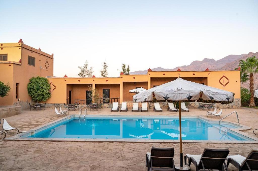 Hotel Click Excursions Tafraoute Taddart Esterno foto