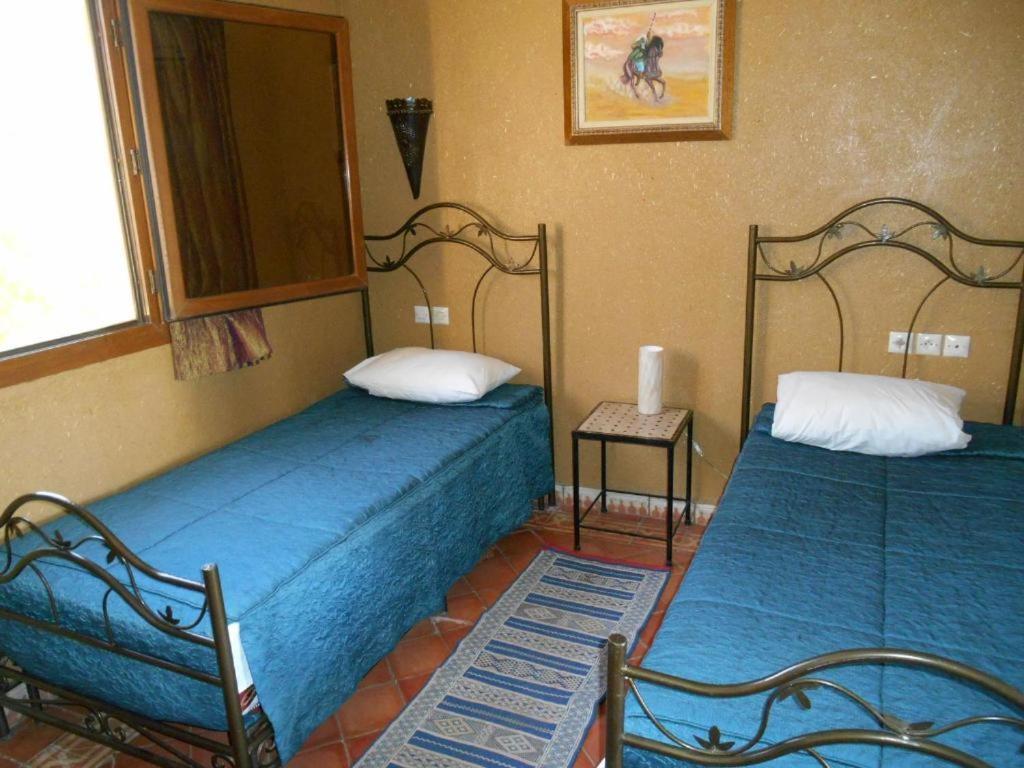 Hotel Click Excursions Tafraoute Taddart Esterno foto