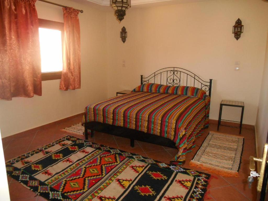 Hotel Click Excursions Tafraoute Taddart Esterno foto