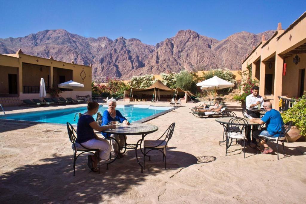 Hotel Click Excursions Tafraoute Taddart Esterno foto