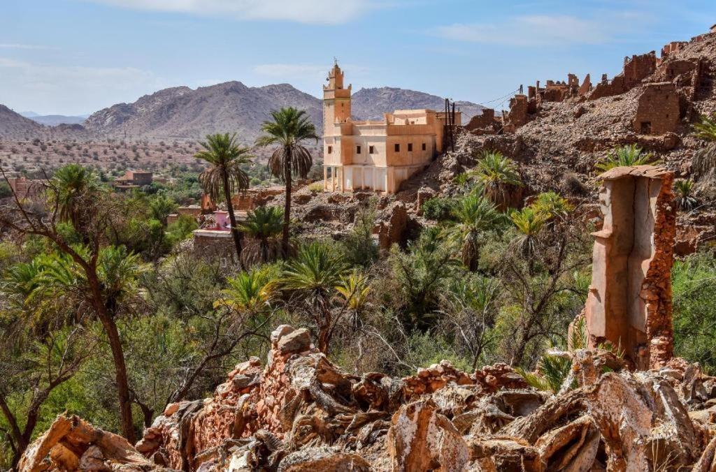 Hotel Click Excursions Tafraoute Taddart Esterno foto