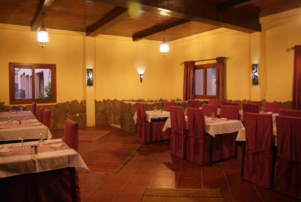 Hotel Click Excursions Tafraoute Taddart Esterno foto